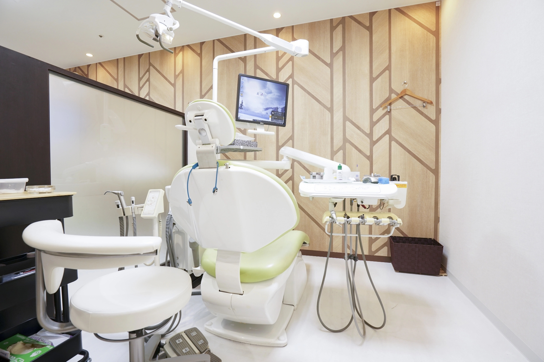 相模原駅ビル歯科 半個室の様子